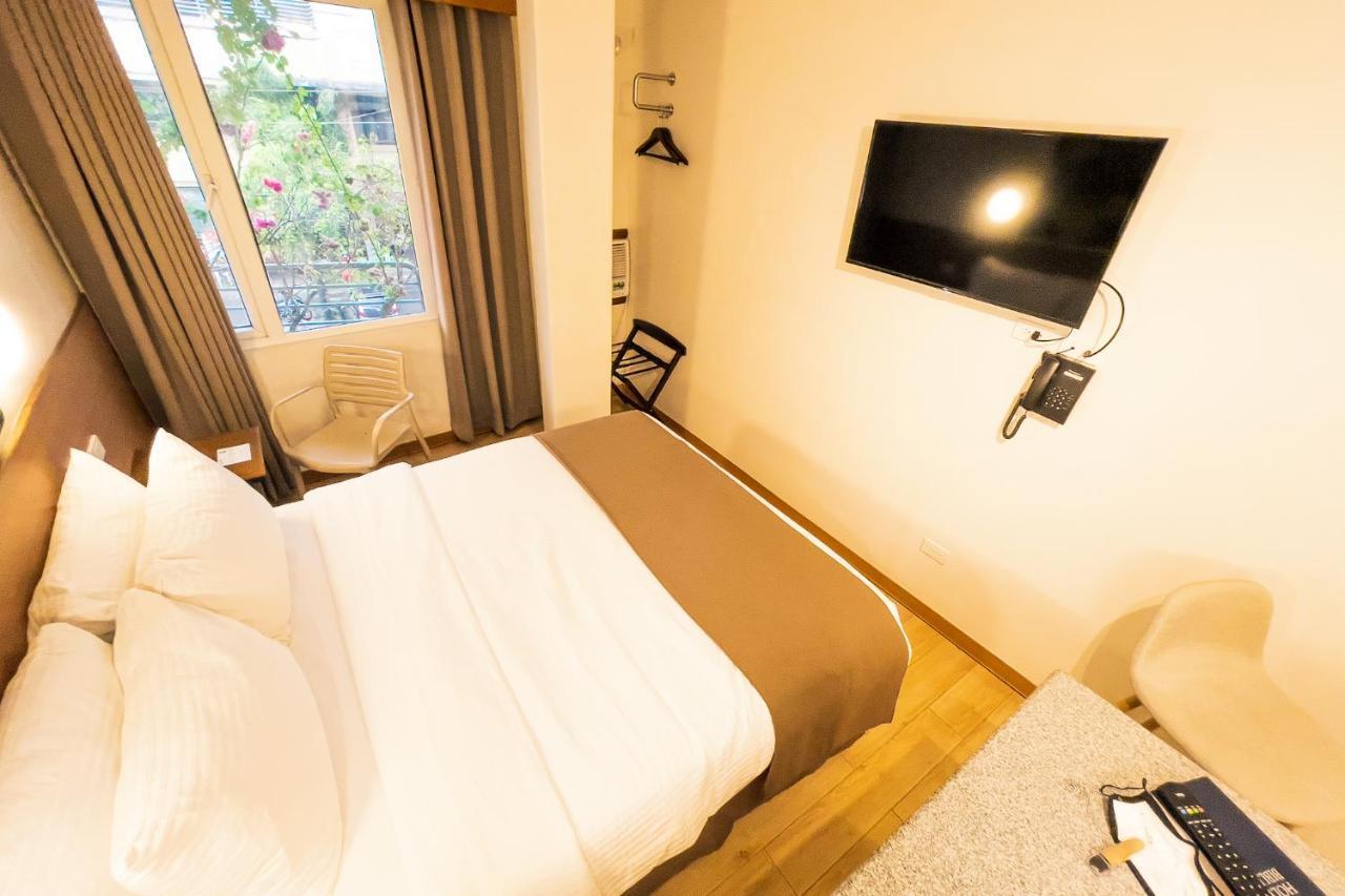 Hotel Sentro לגאזפי מראה חיצוני תמונה